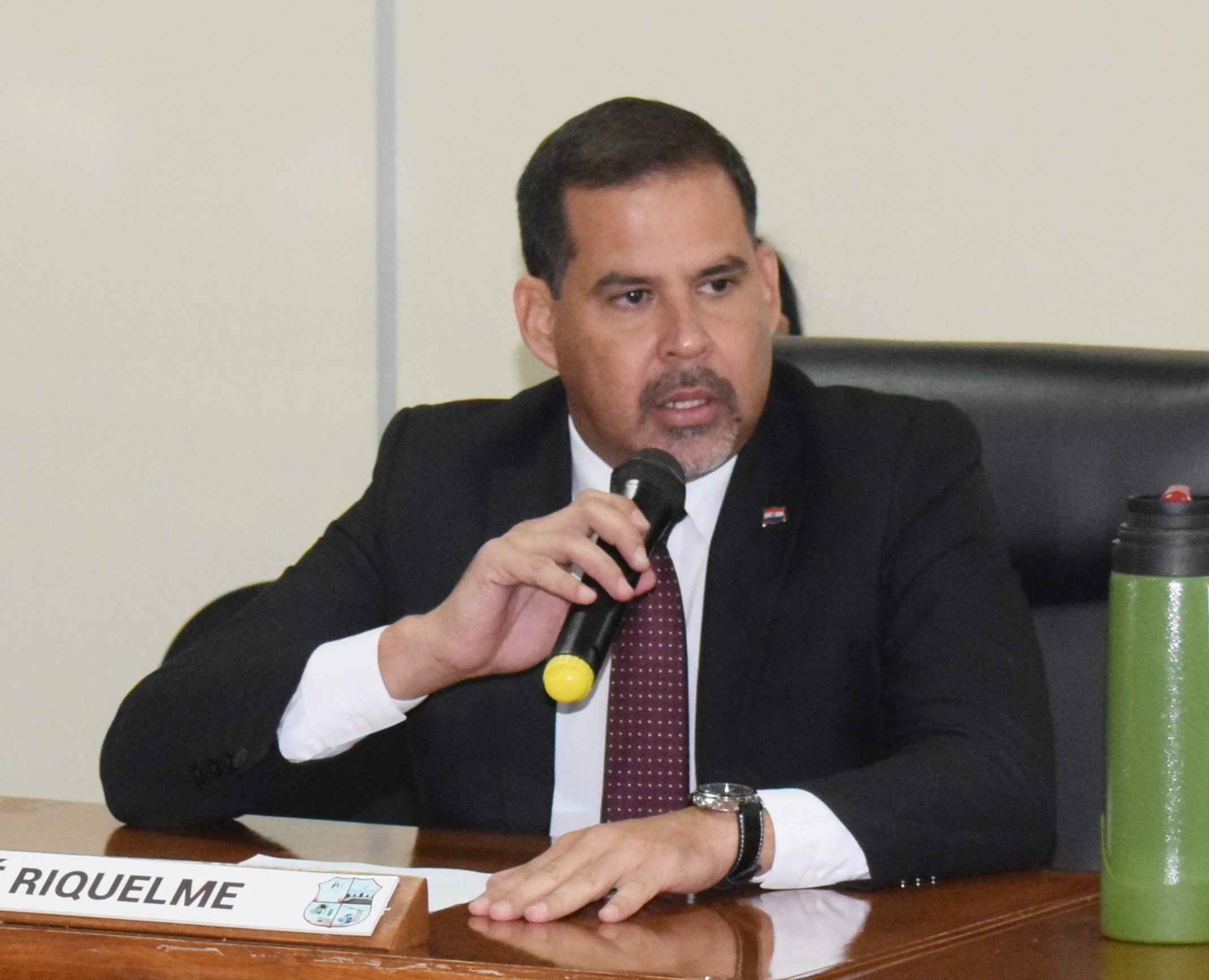 Concejal Riquelme solicita la creación de una Comisión Especial para abordar la problemática del transporte de pasajeros interno