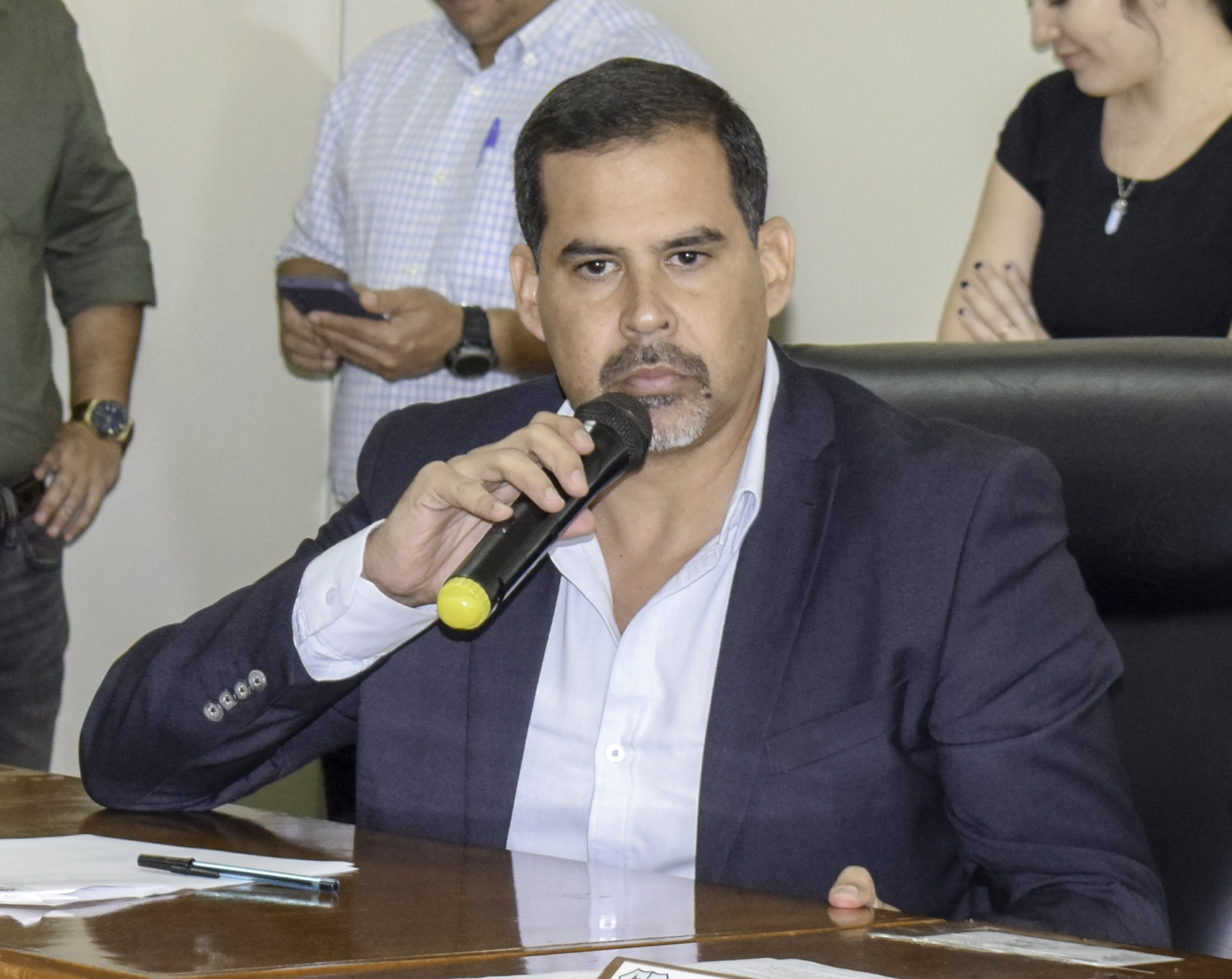 Concejal Riquelme solicita al Ejecutivo Municipal actualizar la página web de la Municipalidad en el apartado de “transparencia”